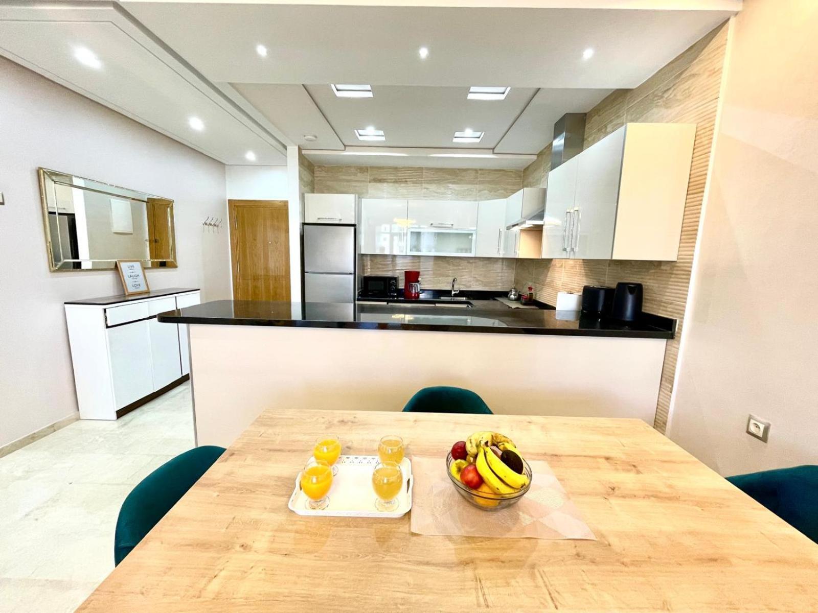 Modern Elegance With Sea Views In - Steps To Beach, Train And Attractions! * Tangier